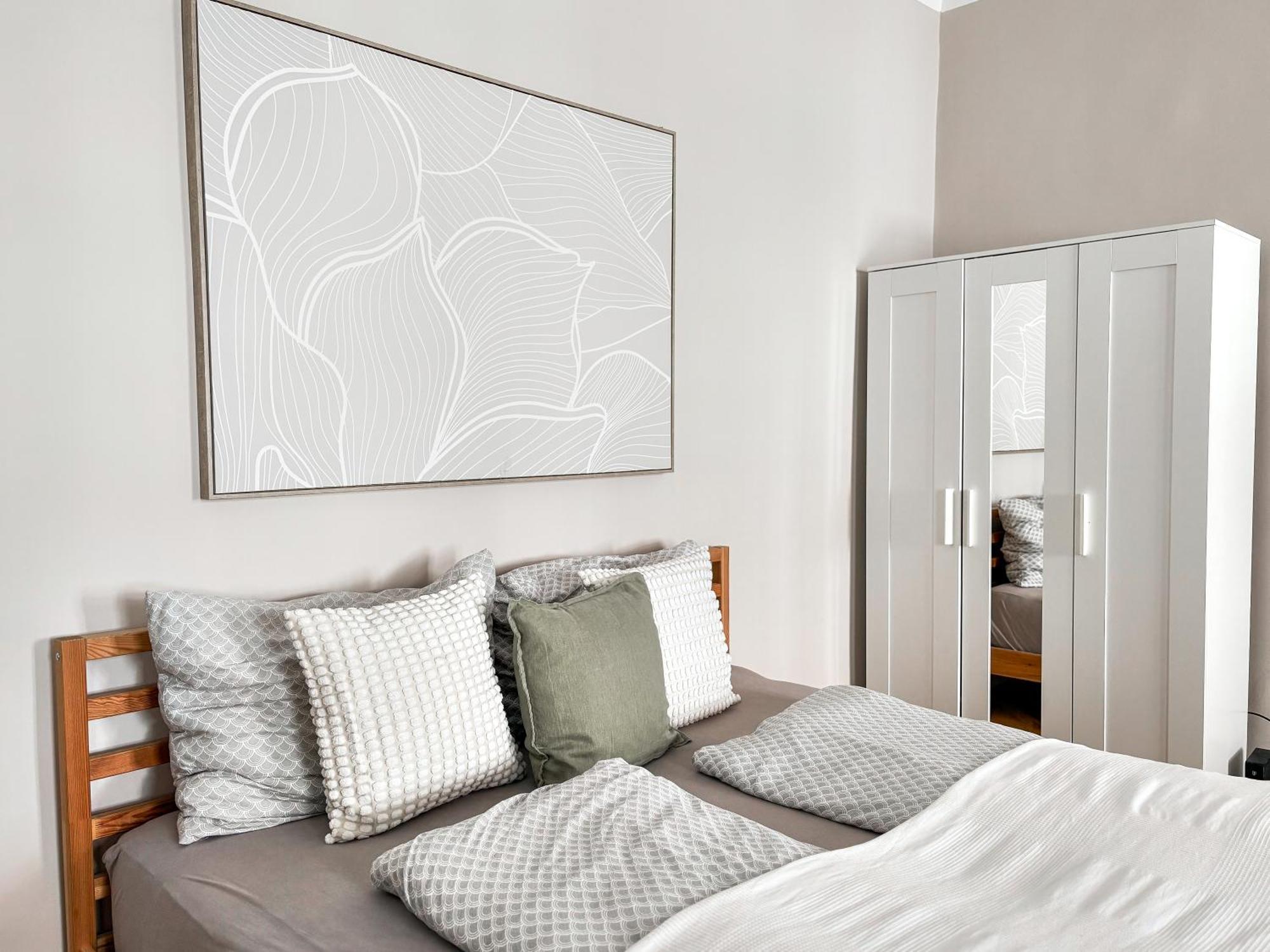 Chic 1-br - Perfect Location Apartment