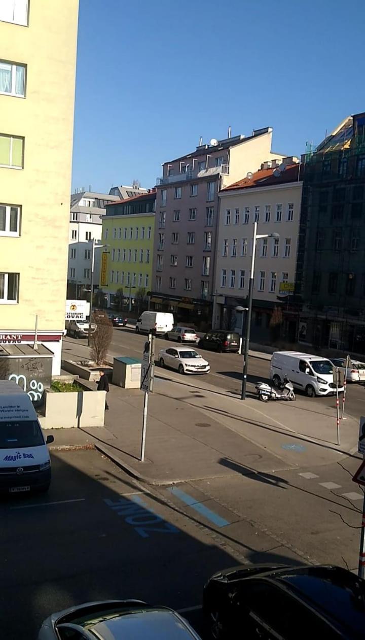 With 2 Bedrooms And A Small Living Apartment *