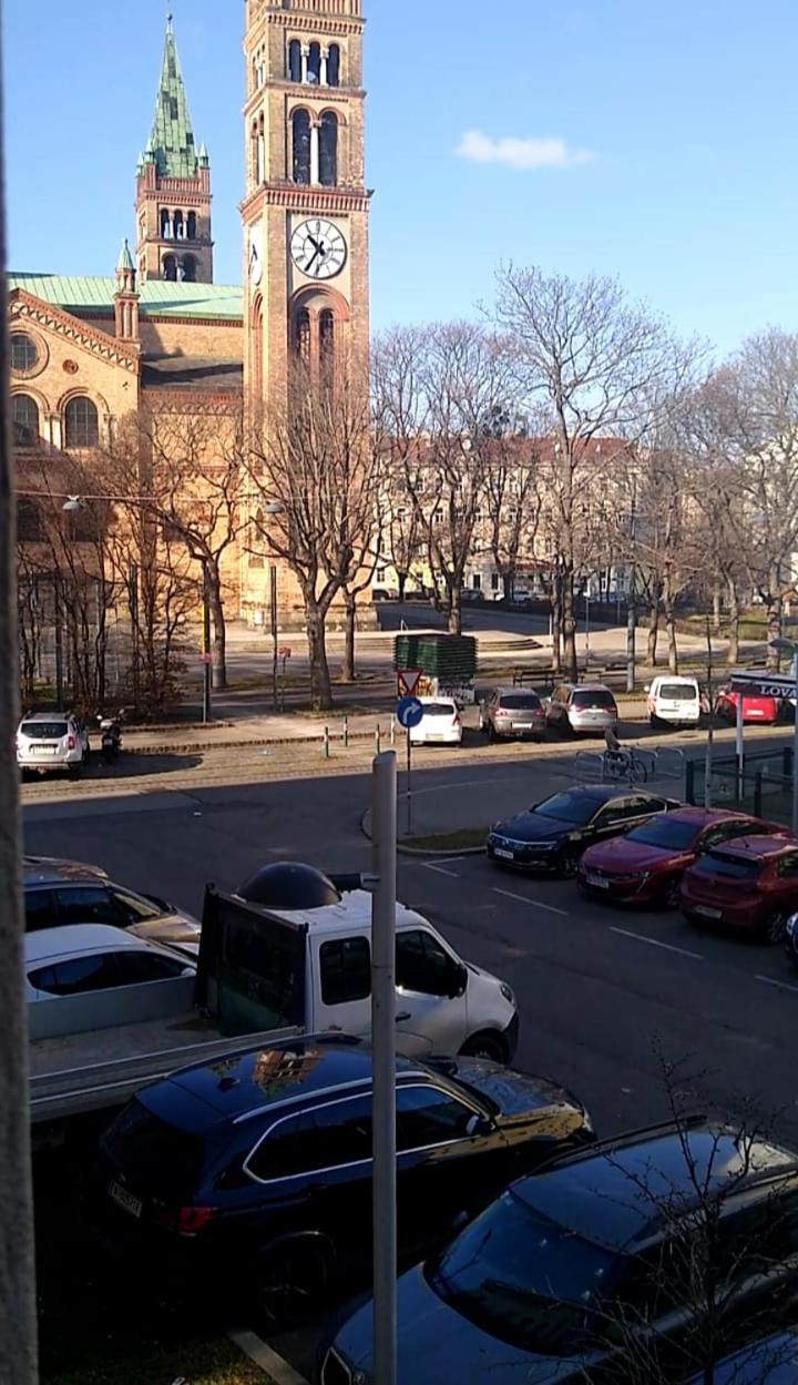 Apartment With 2 Bedrooms And A Small Living *