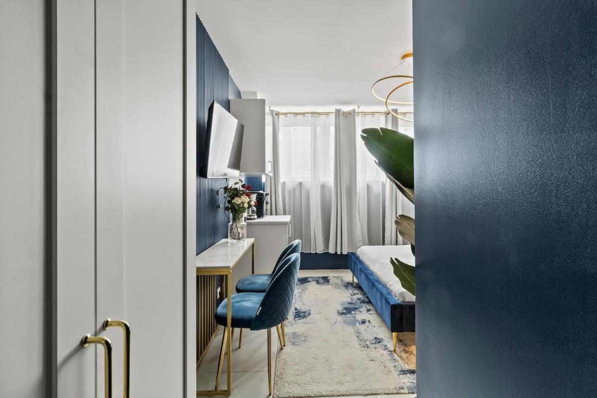Close To Augarten I 5 Minutes To Metro, Bus And Train I Wifi I Very *