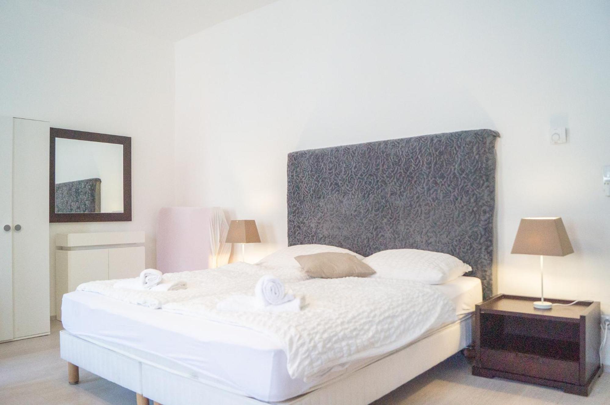 2 Pleasant Flats - Perfect For Long Apartment Vienna