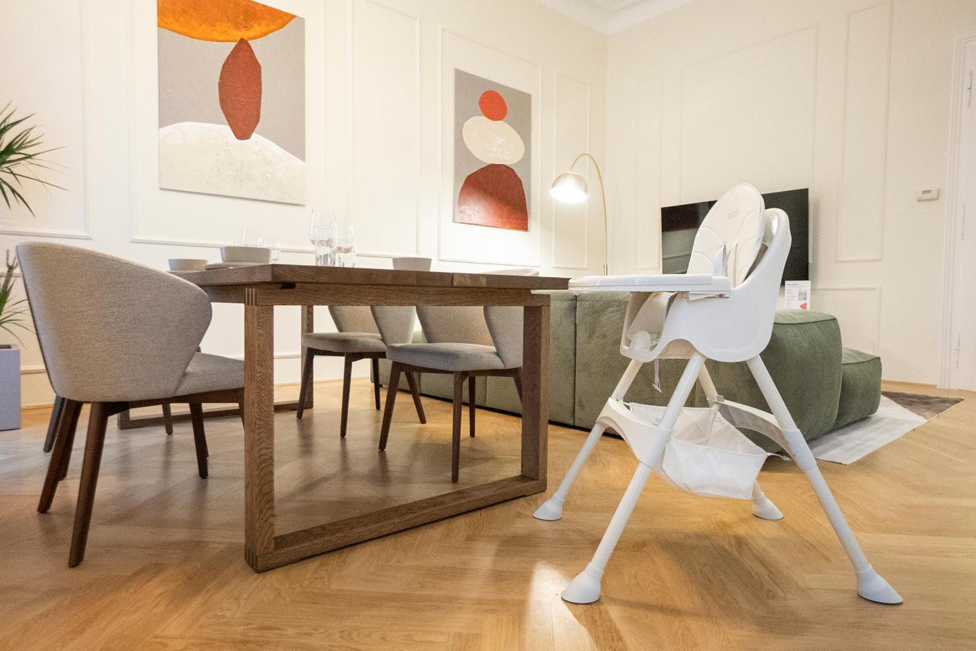Elegant 2br Near Parliament, Self 24h Check-in Apartment Vienna
