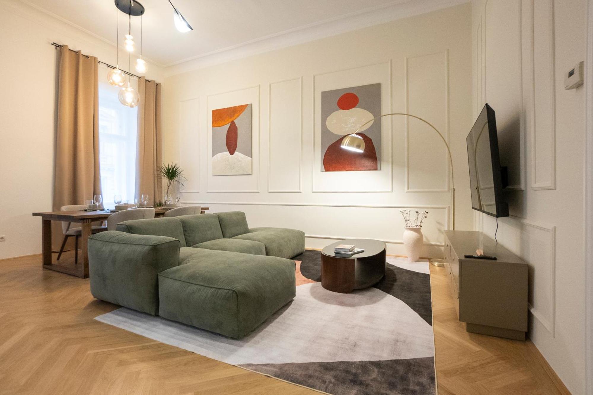 Elegant 2br Near Parliament, Self 24h Check-in Vienna