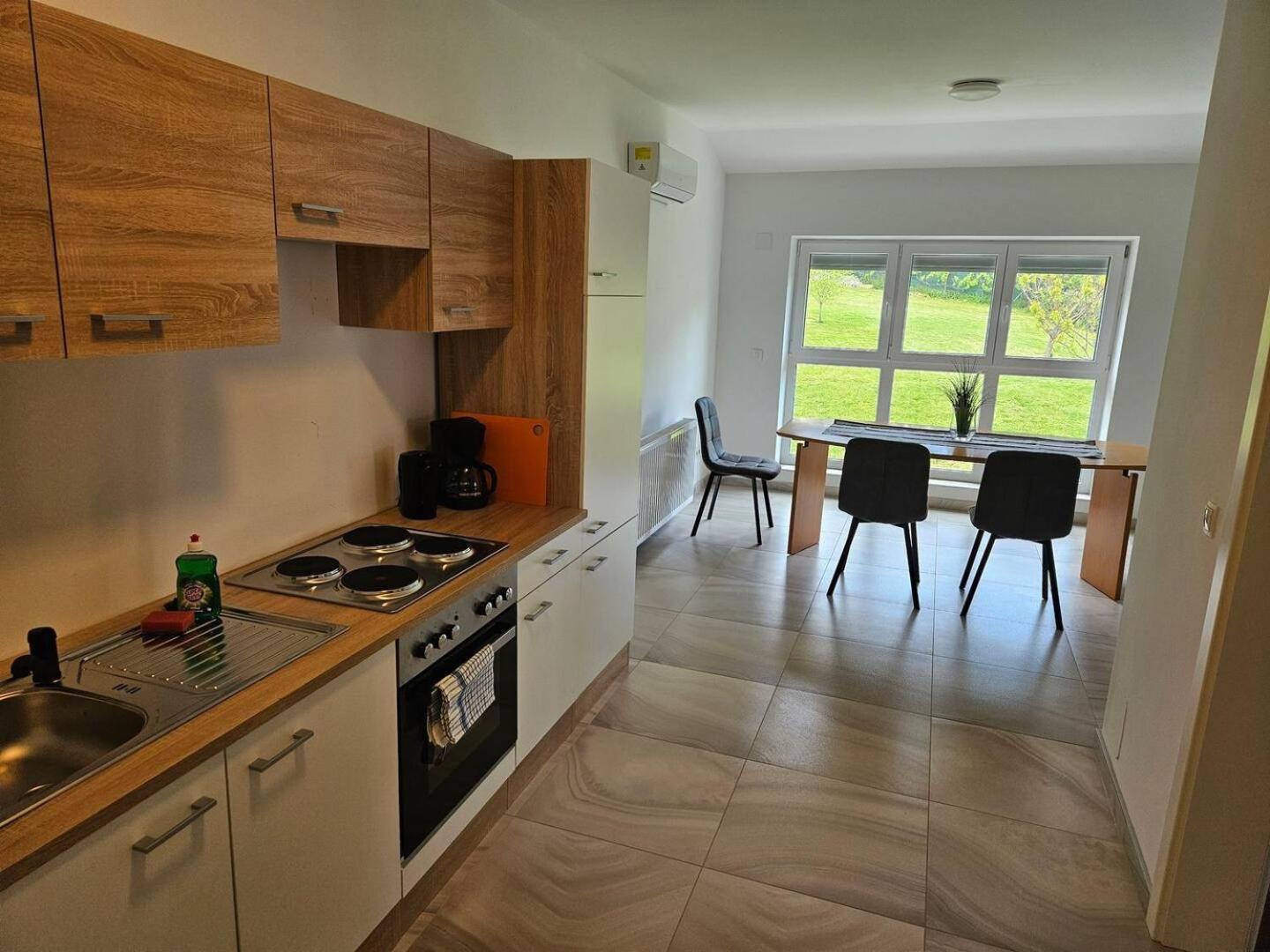 Apartment 10 Minutes To S-bahn I Garden Option I Wifi Vienna