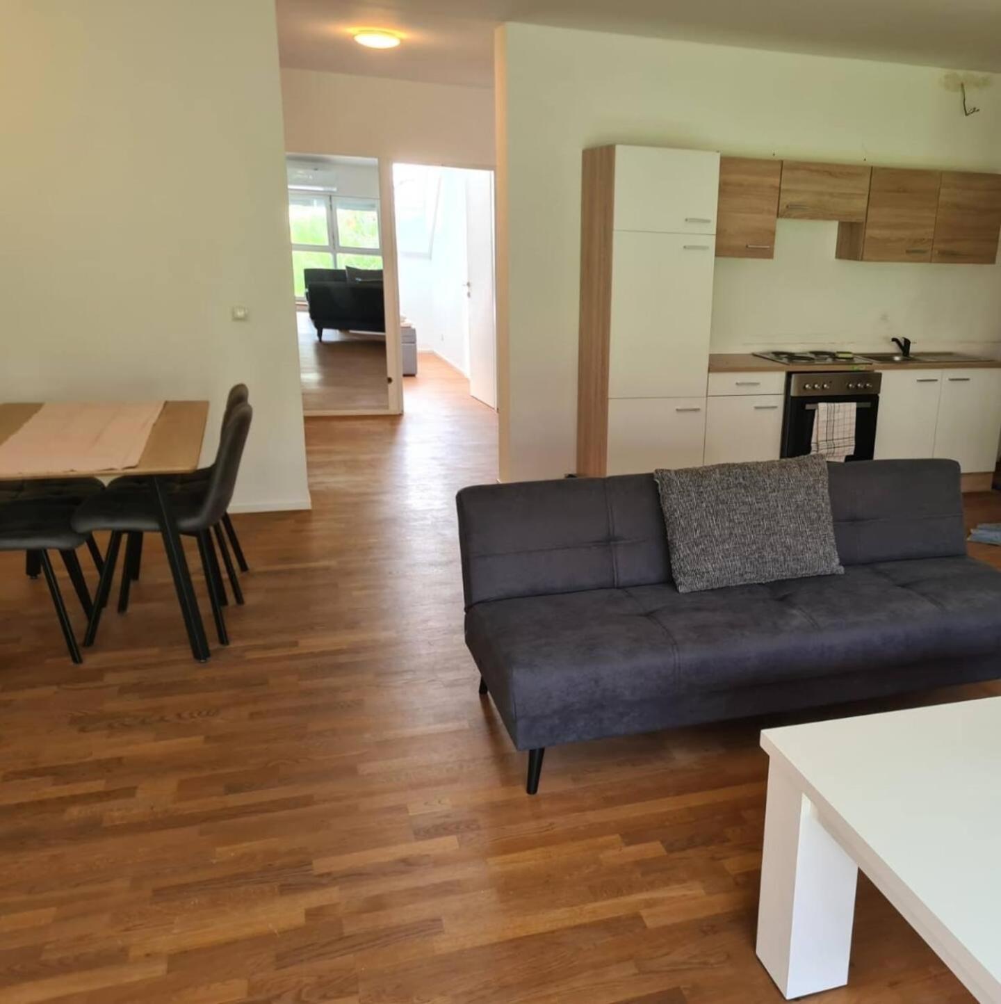10 Minutes To S-bahn I Garden Option I Wifi Apartment
