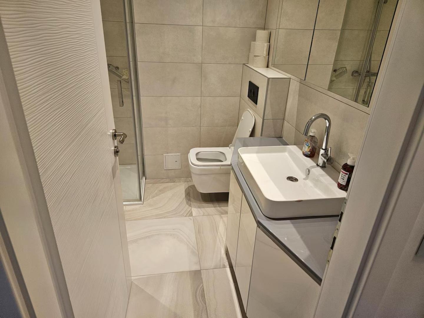 10 Minutes To S-bahn I Garden Option I Wifi Apartment