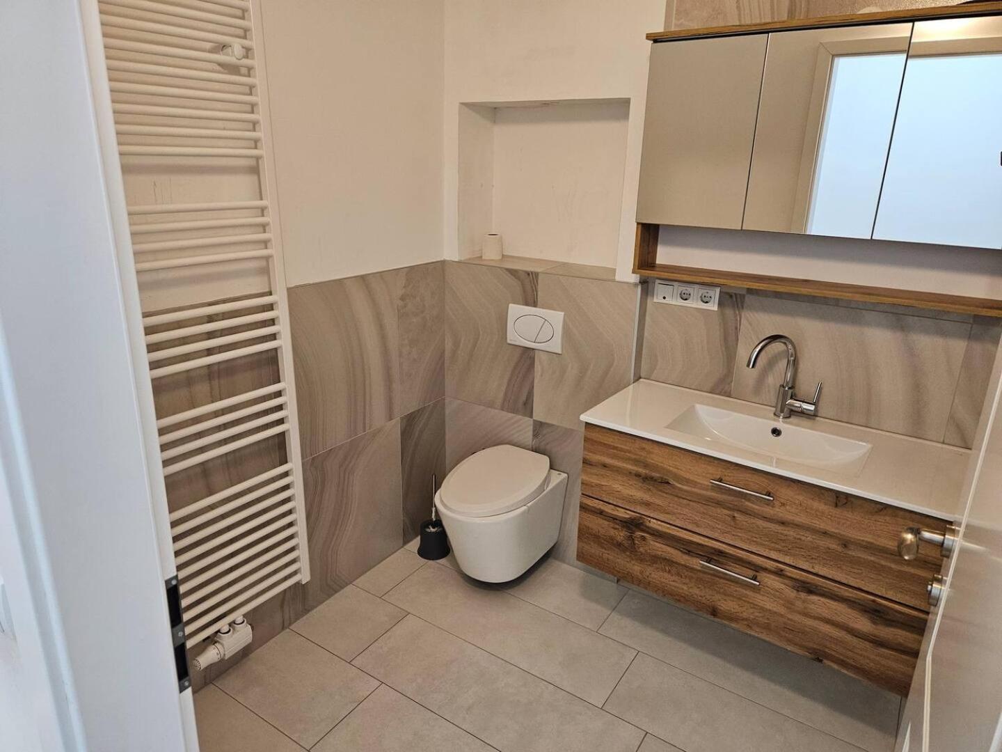 10 Minutes To S-bahn I Garden Option I Wifi Apartment