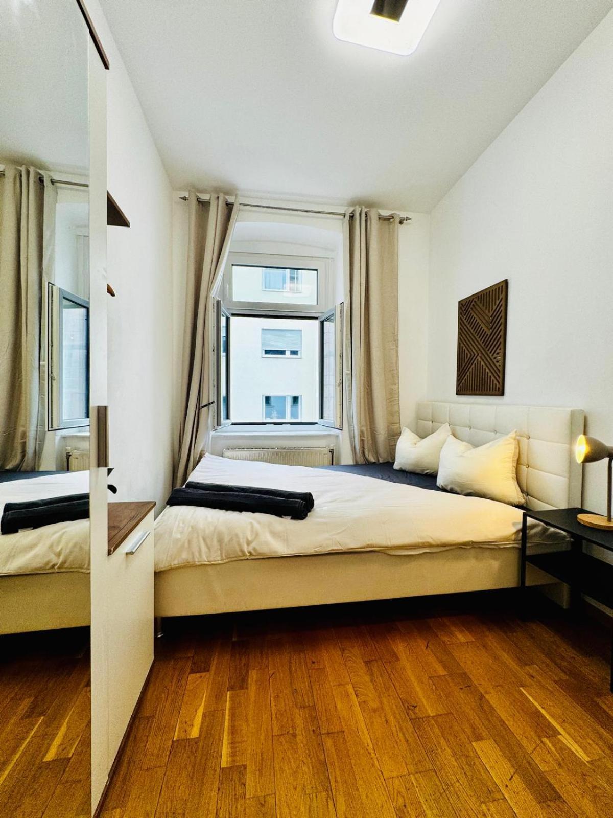 Stylish 4br 10 Min Transport To Stadthalle Apartment Vienna