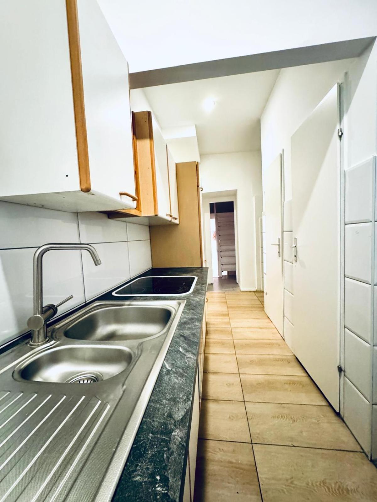 Elegant 5-br Ideal For Groups & Families