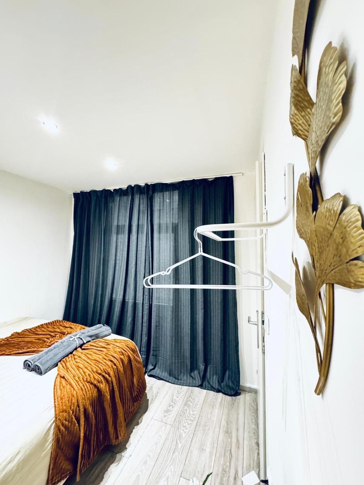 Apartment Elegant 5-br Ideal For Groups & Families