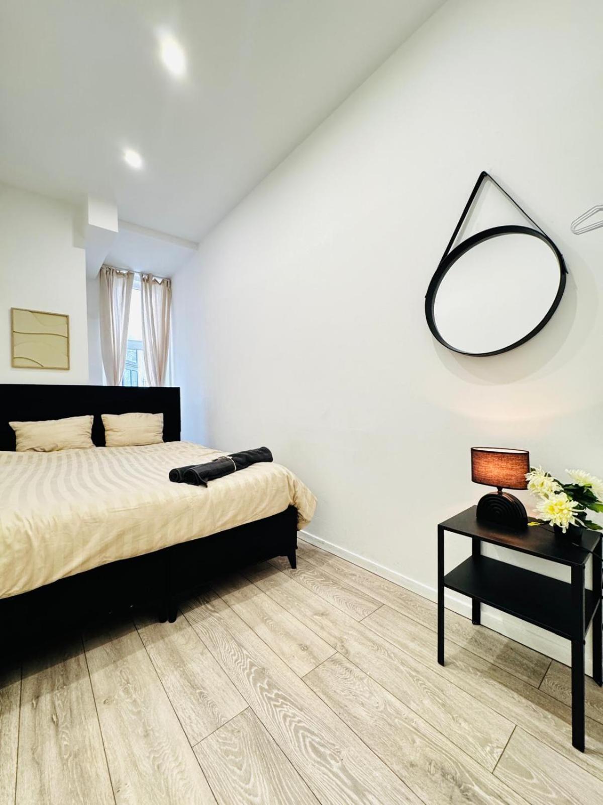 Elegant 5-br Ideal For Groups & Families *
