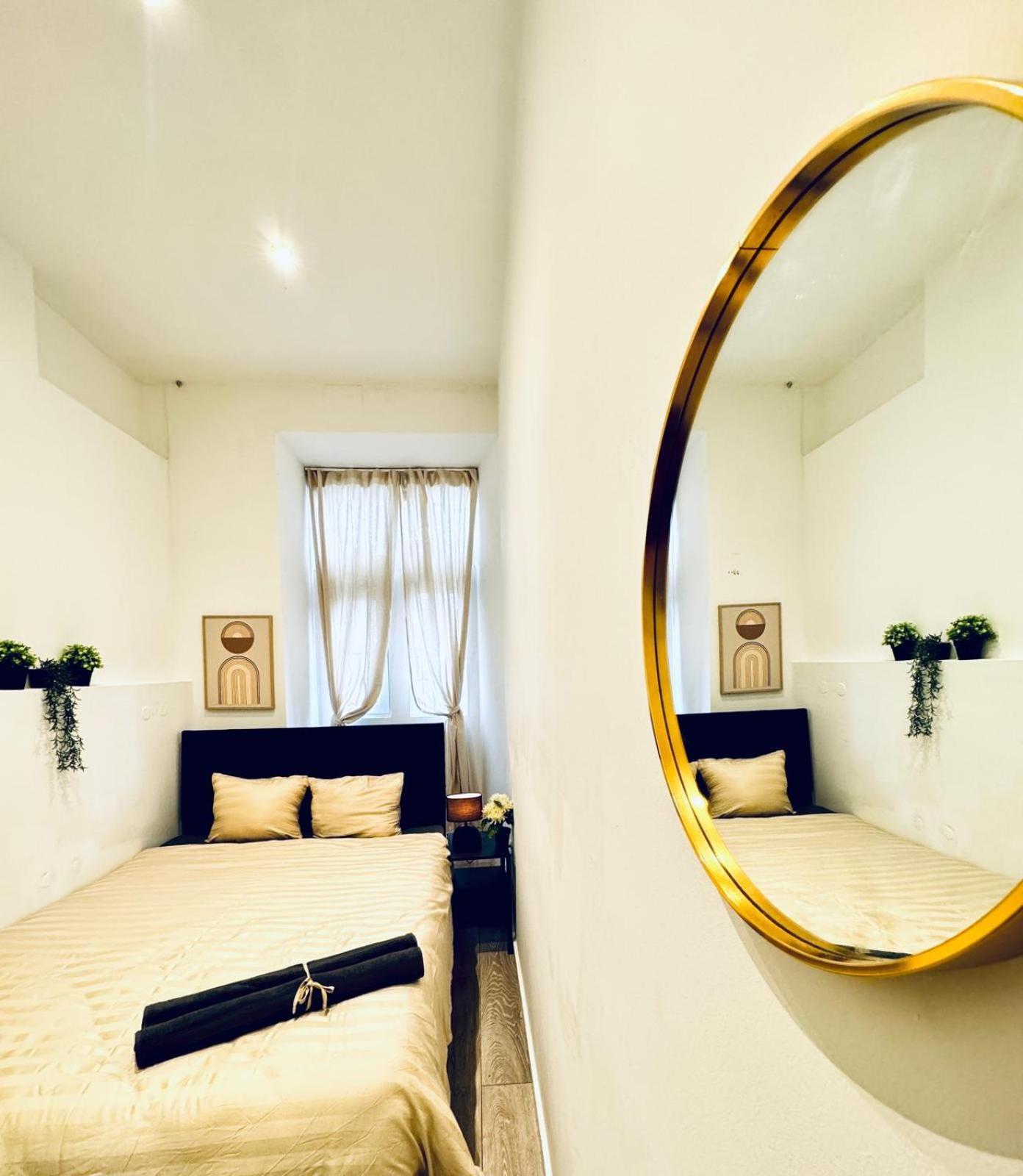 Apartment Elegant 5-br Ideal For Groups & Families