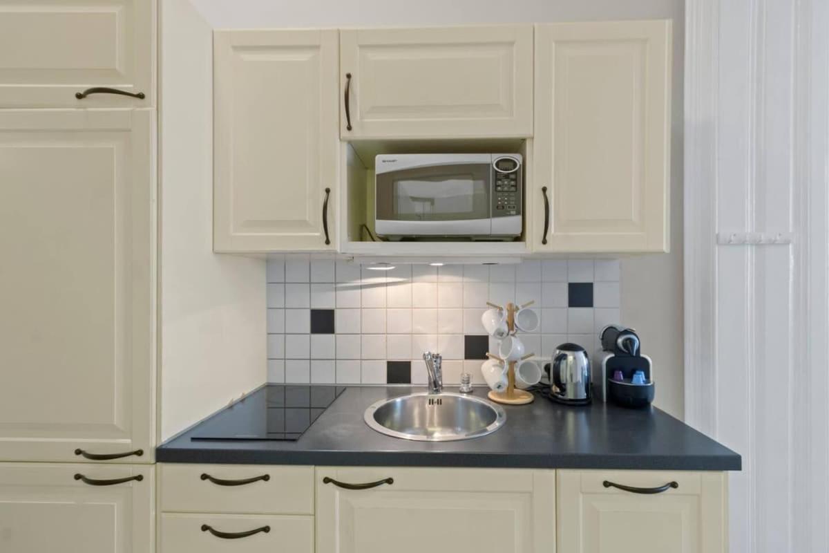 Neben Augarten I 5 Min To Metro I 10 Min To Apartment *