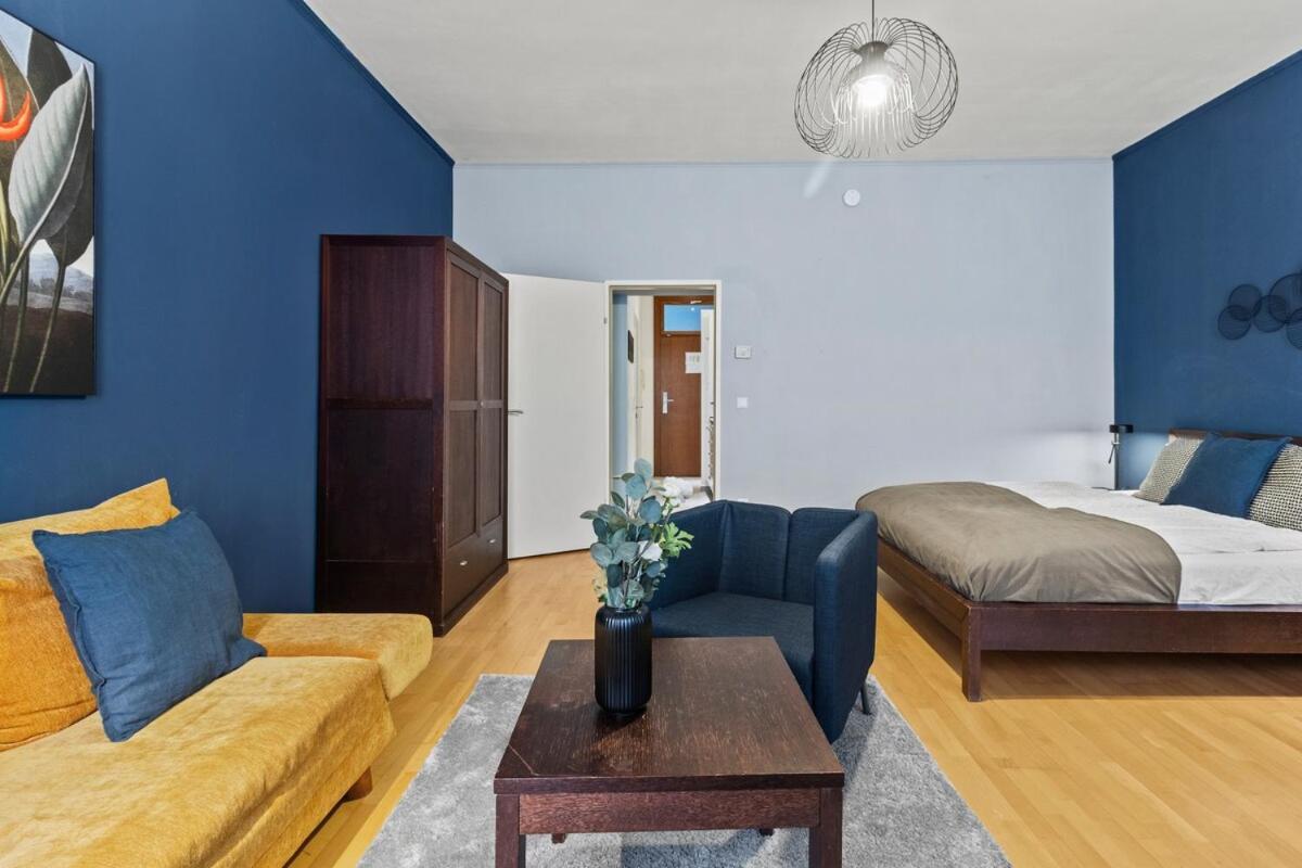 Apartment Neben Augarten I 5 Min To Metro I 10 Min To Vienna