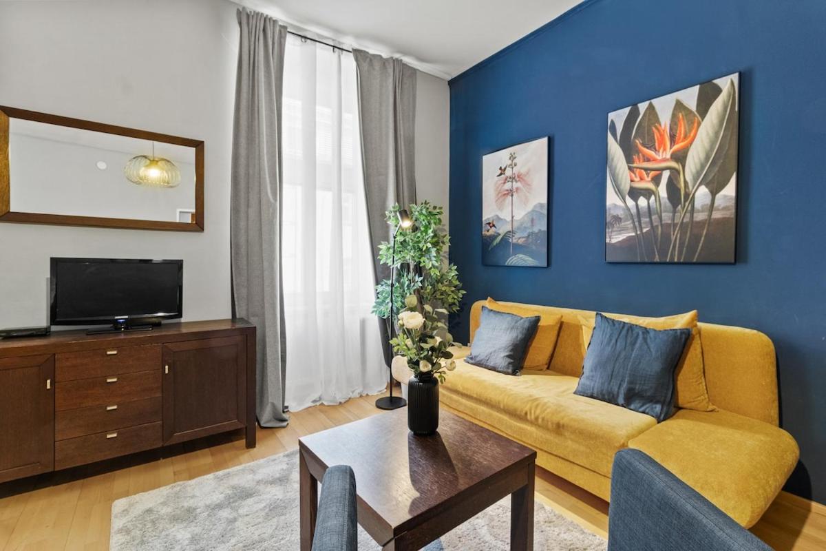 Neben Augarten I 5 Min To Metro I 10 Min To Apartment *