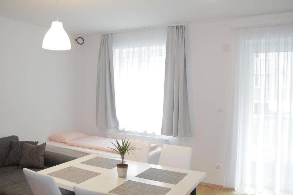 Betariel'com Hauptbahnhof Apartment *