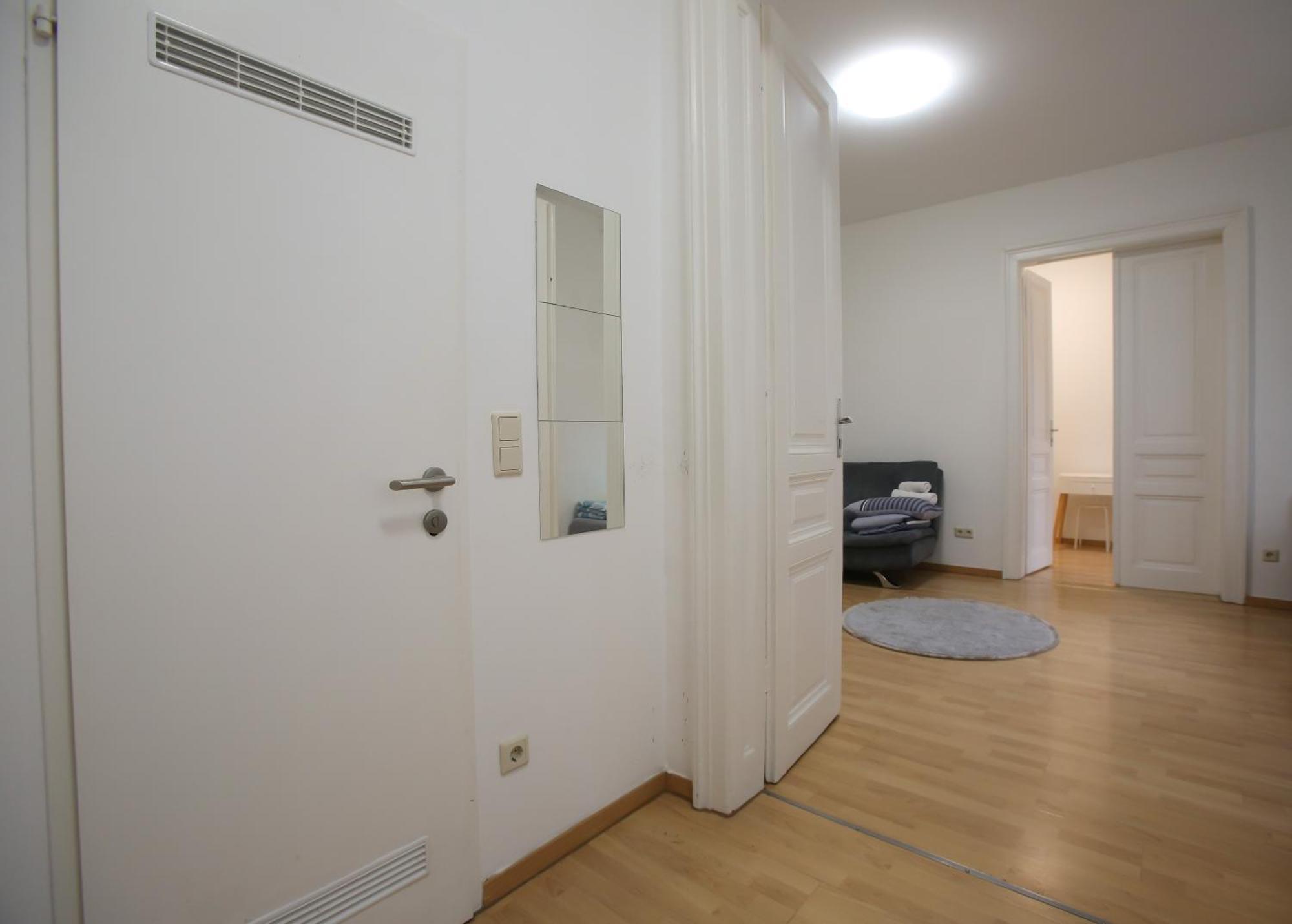 Elegance Gem With Free Parking And Fast Internet 250 Mbits Apartamento *
