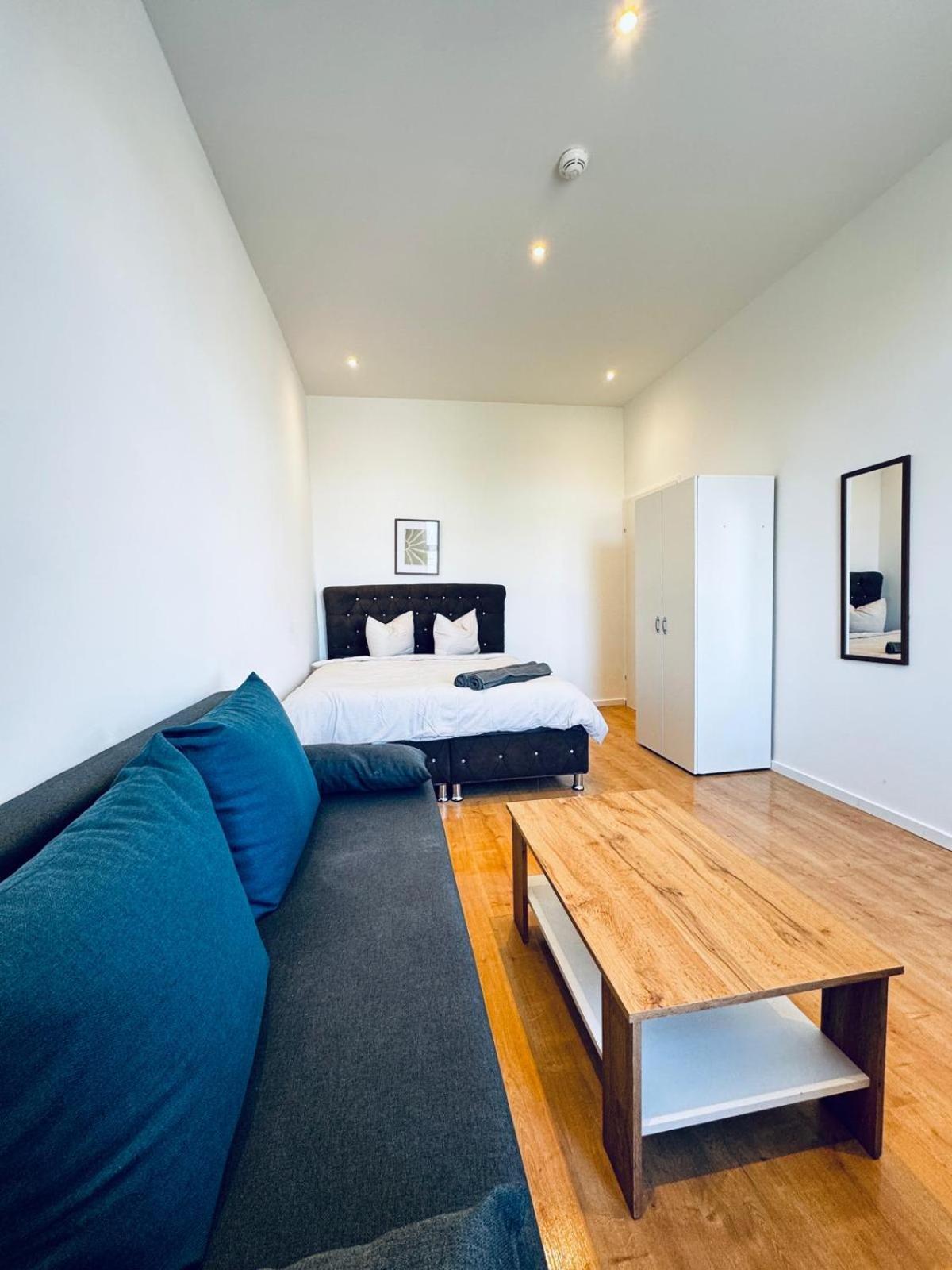 Spacious 3br Shared Near Kaufpark Alterlaa Apartment