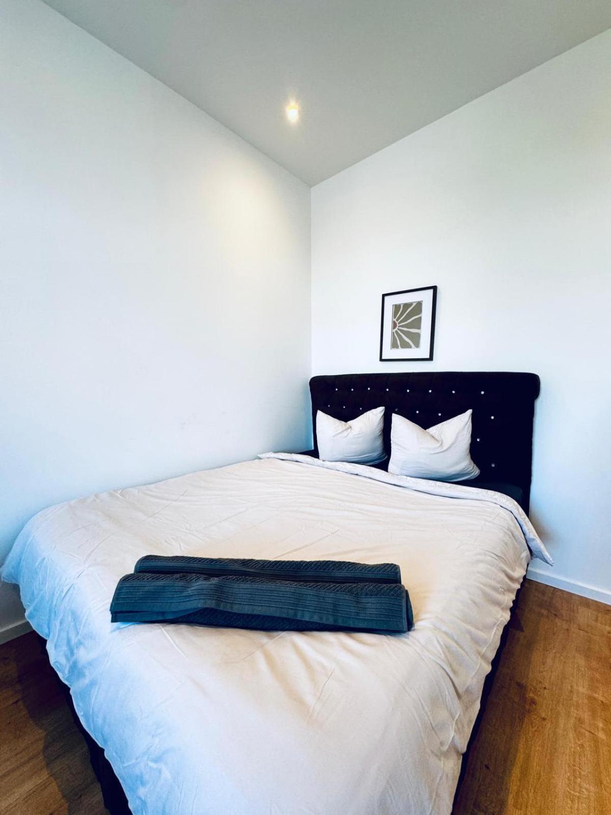 Spacious 3br Shared Near Kaufpark Alterlaa Vienna