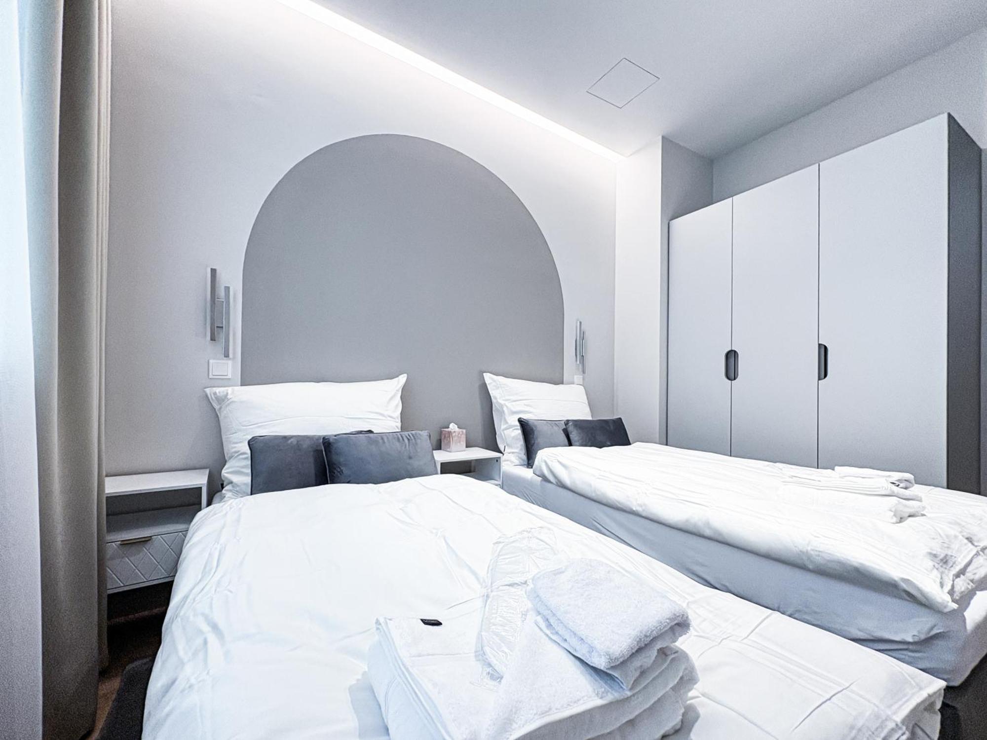 Magnificence Apartment Vienna
