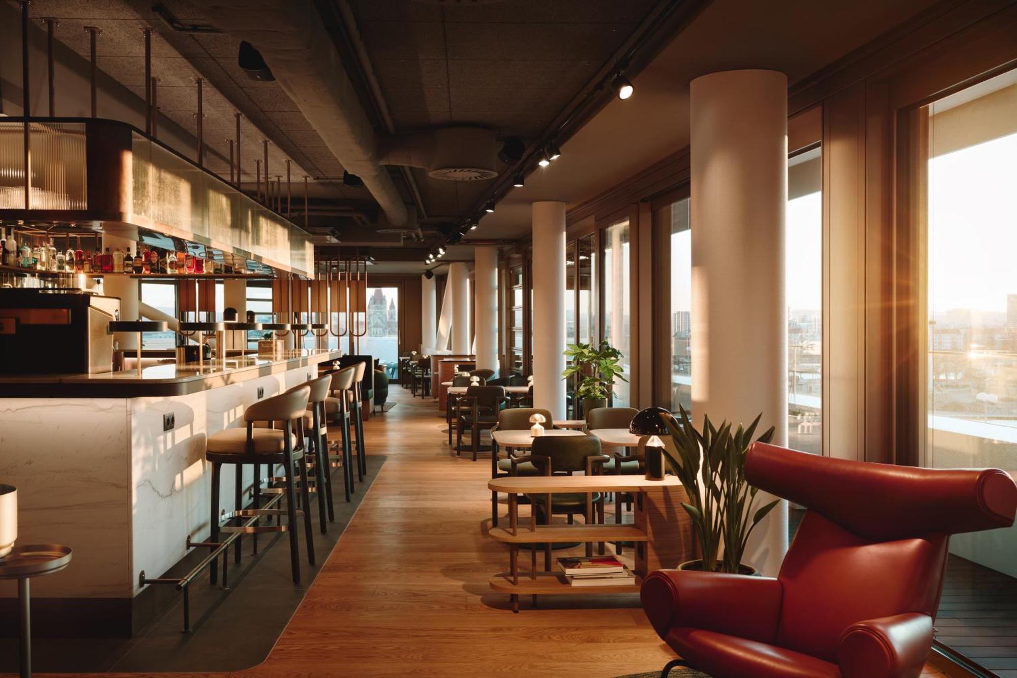 A By Adina Danube 4* Wien