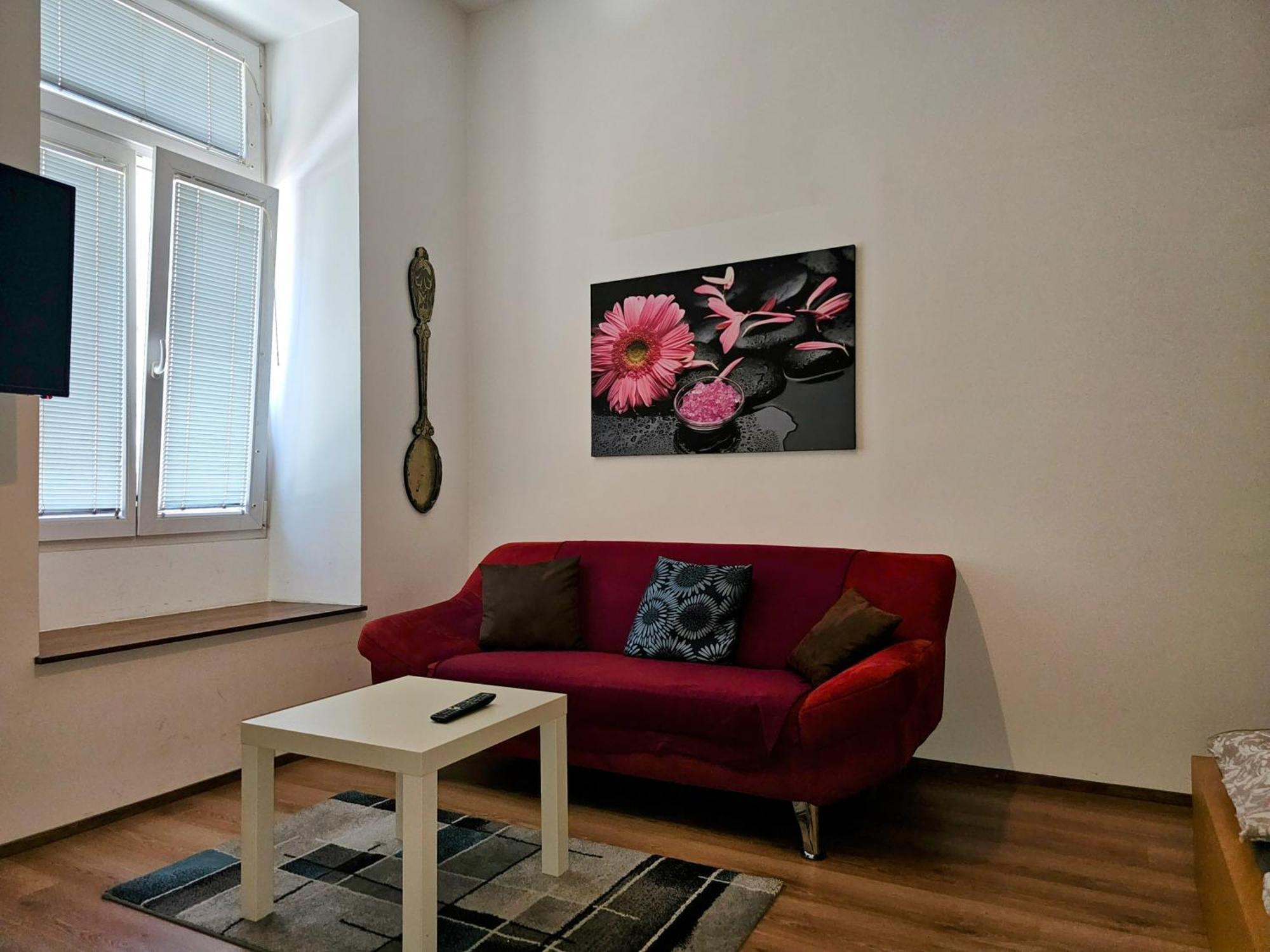 38m2 Near Center Appartamento *
