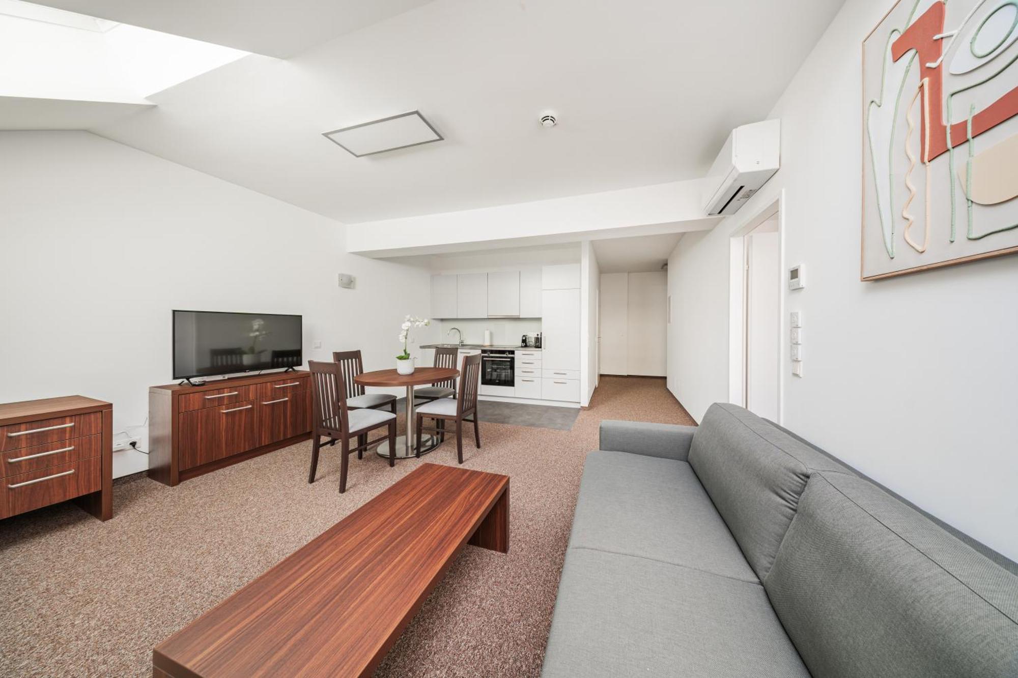 Home1 - Josefstadt Aparthotel *