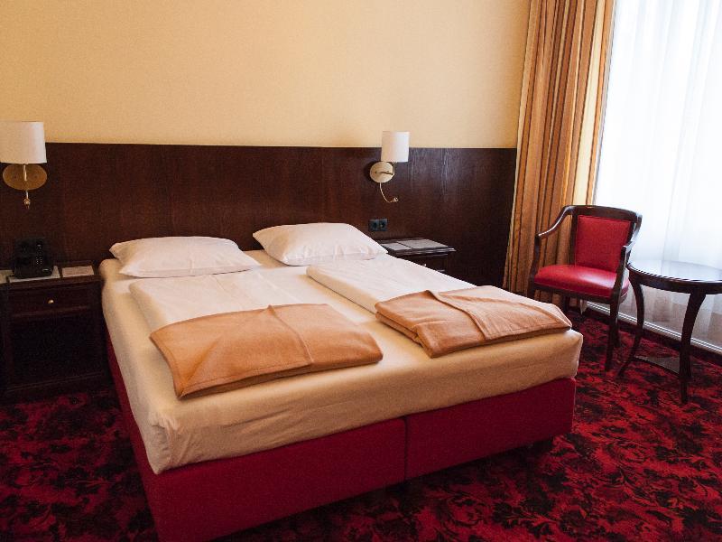 Hotel Furstenhof Vienna