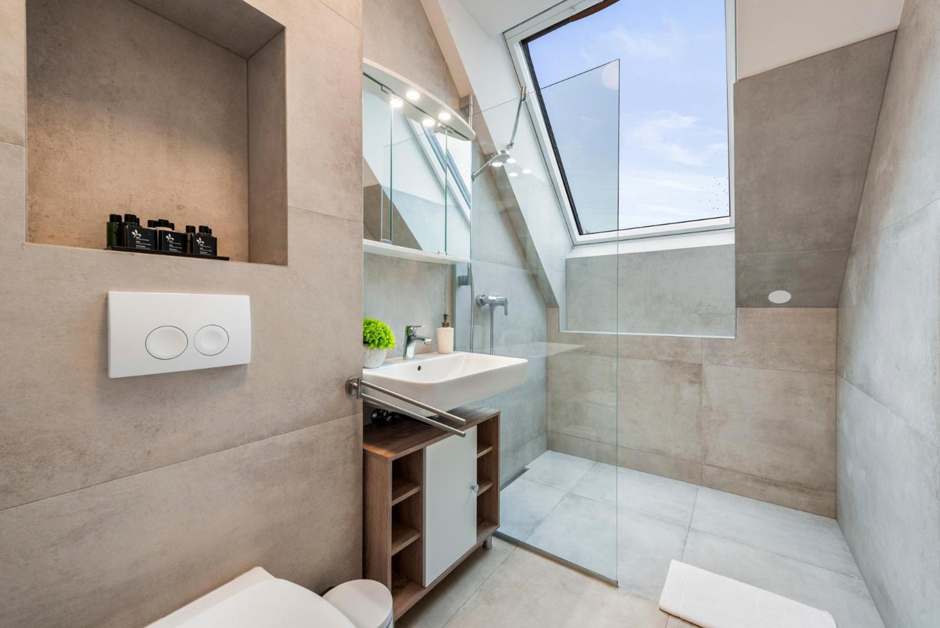 Hills Residences Aparthotel