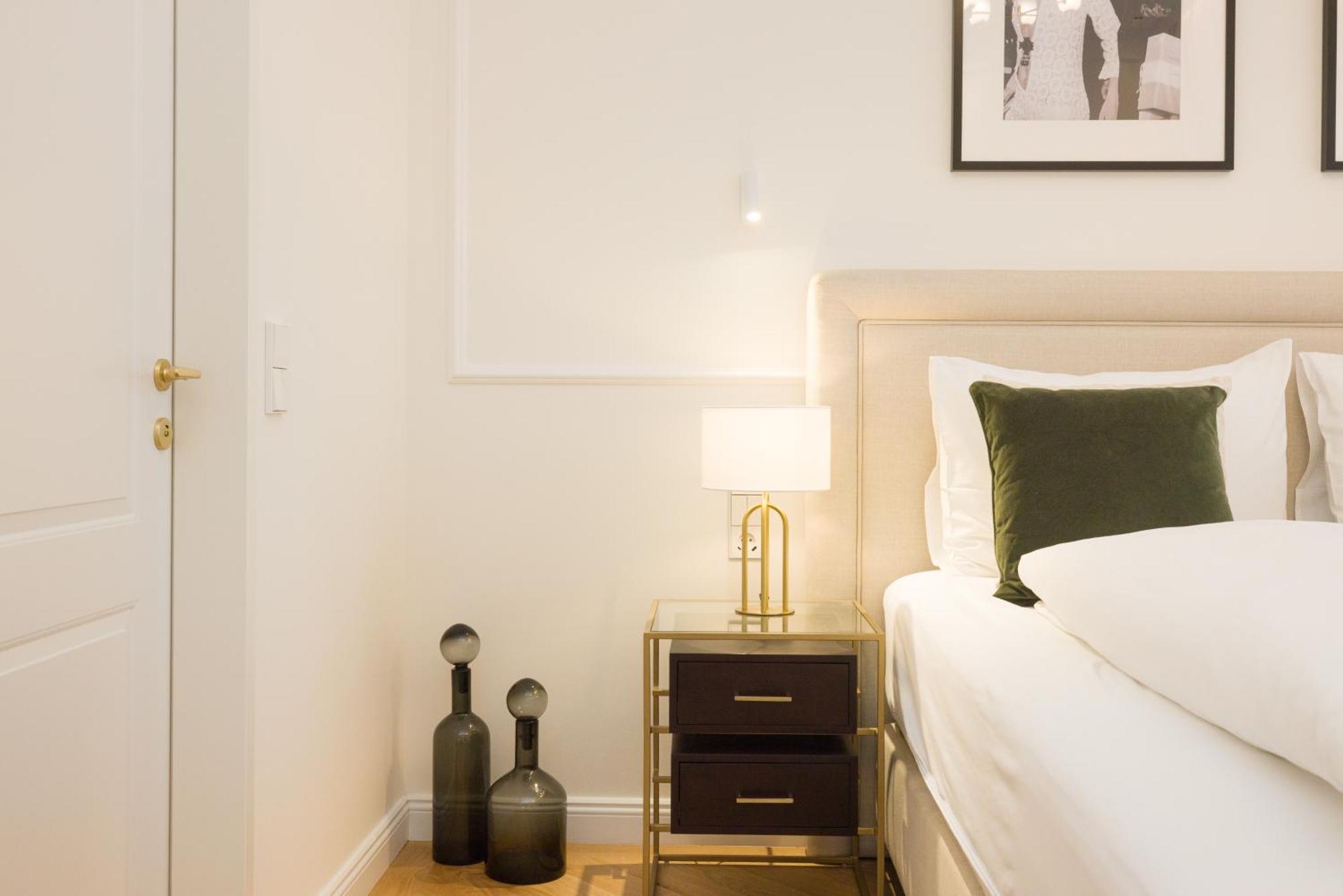Rafael Kaiser - Signature Centre Aparthotel *
