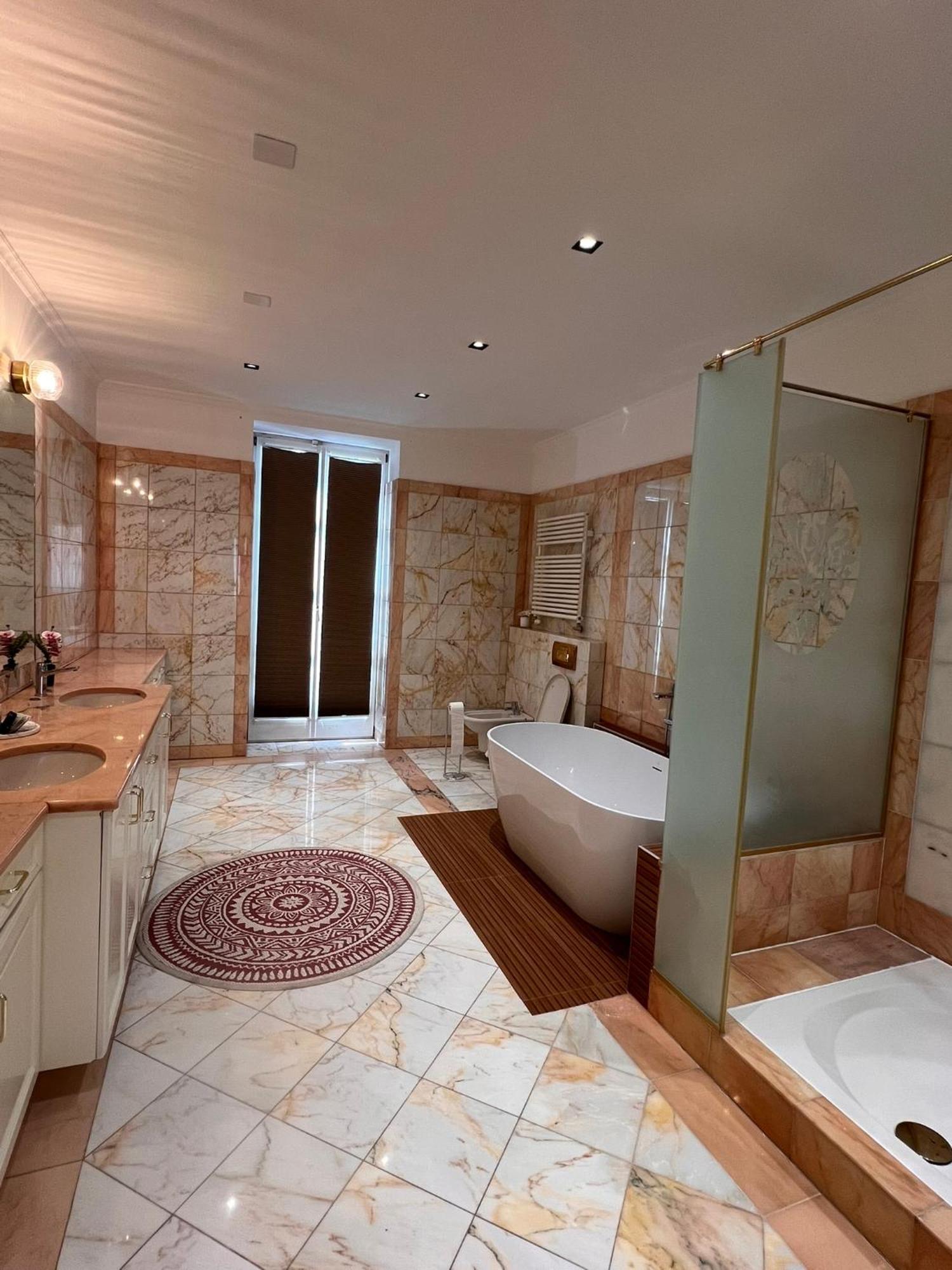 Hotel Atik *