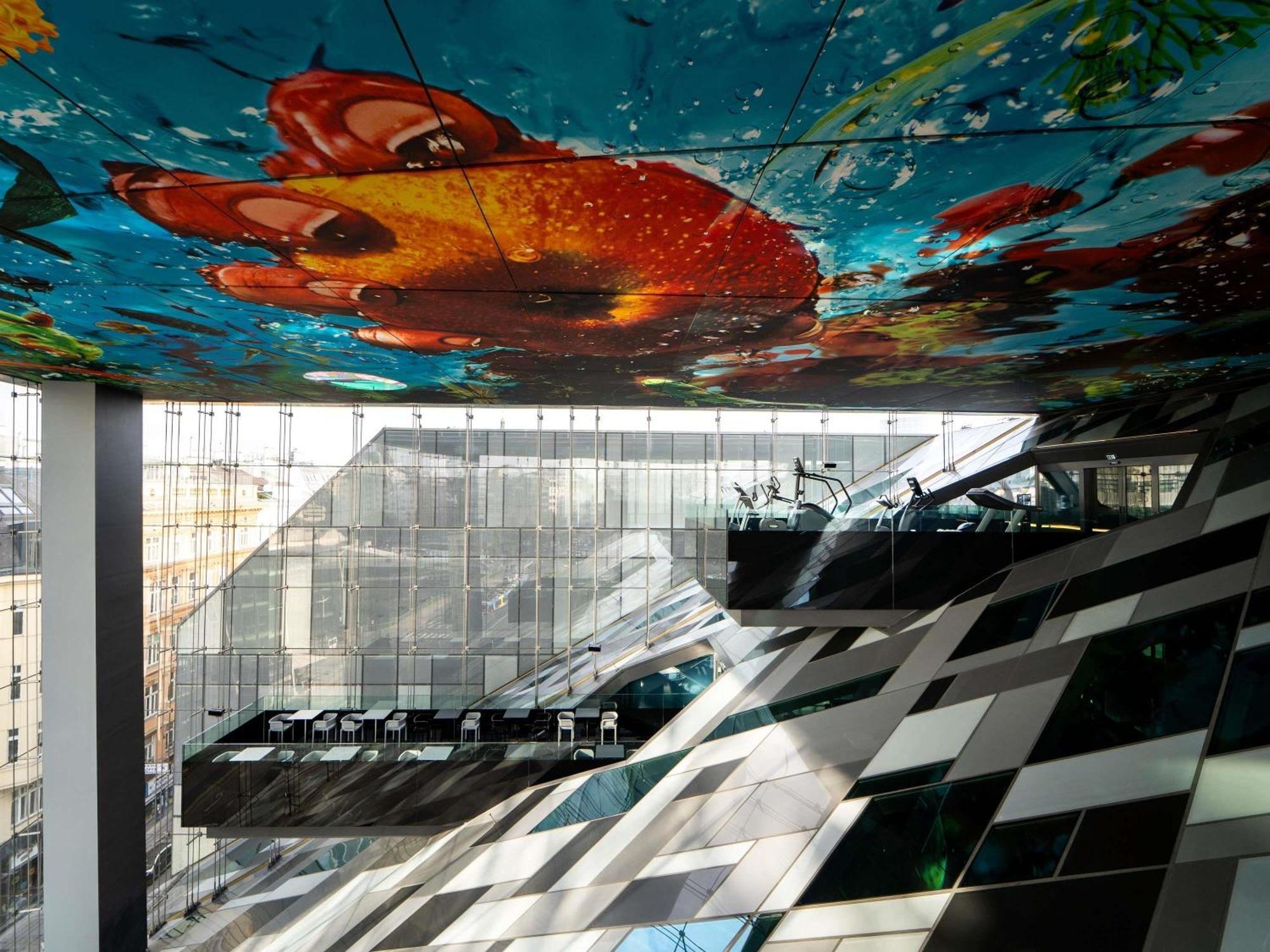 Hotel So/
