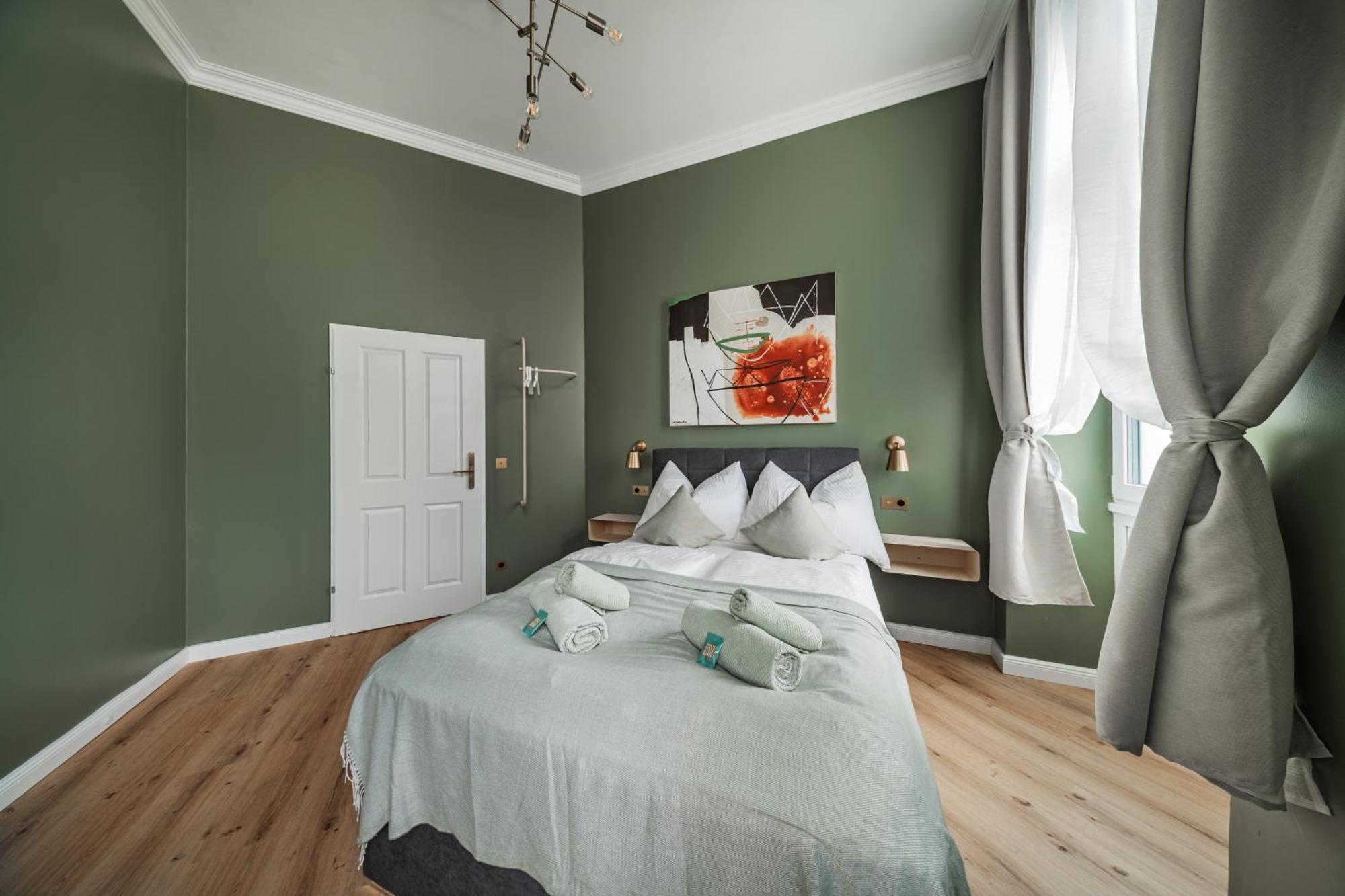 Hostel Home1 - District Twelve Boutique