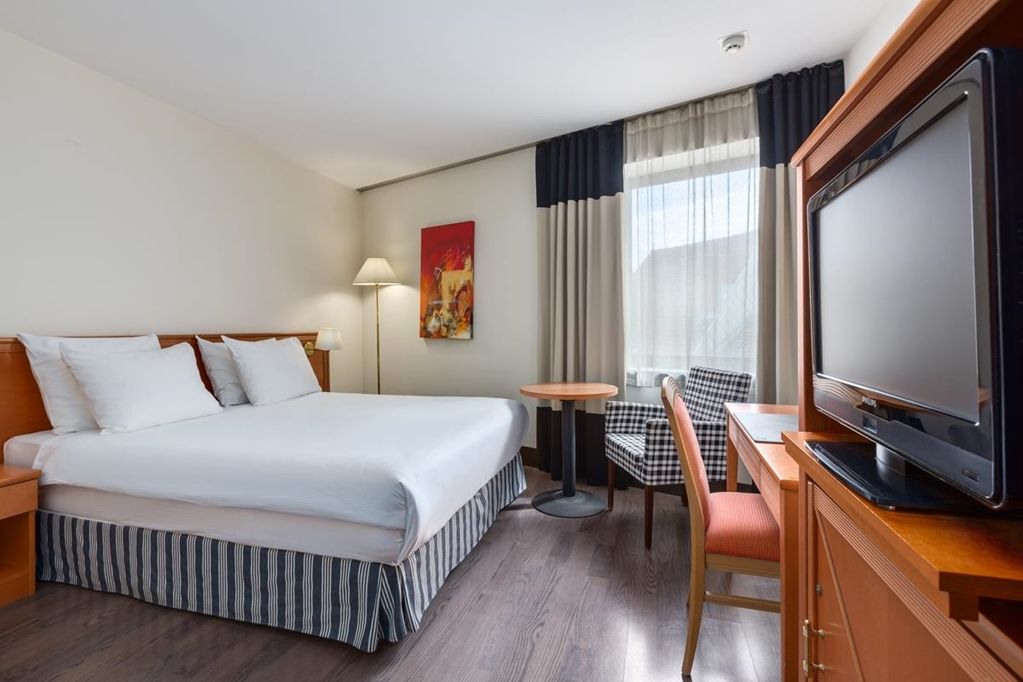 Nh Belvedere Hotel