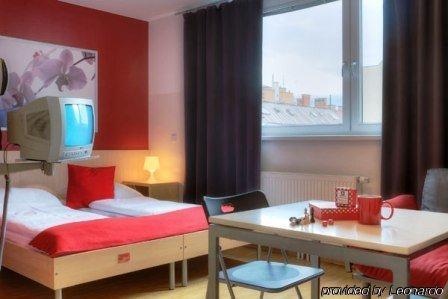Hotel Meininger Hauptbahnhof Vienna