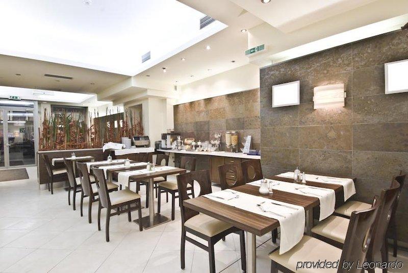 Attache L Contactless Check-in Hotel 3*