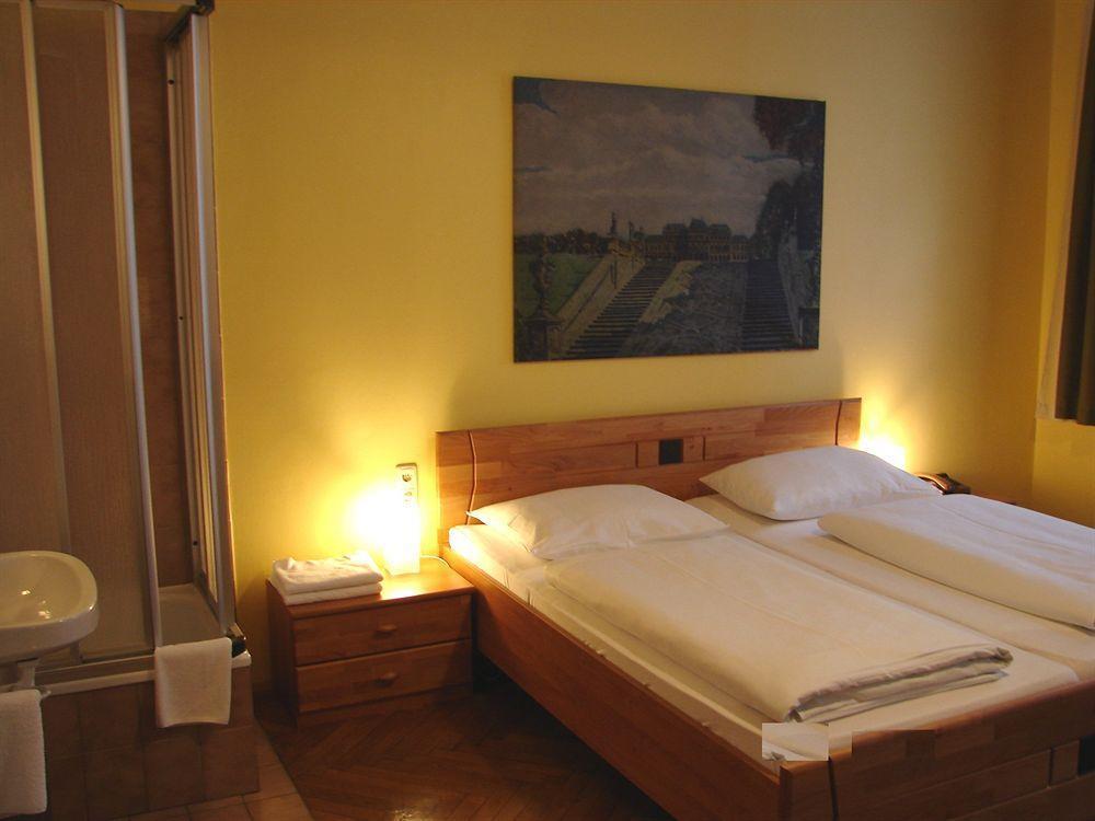 Lehrerhaus Hotel Viena