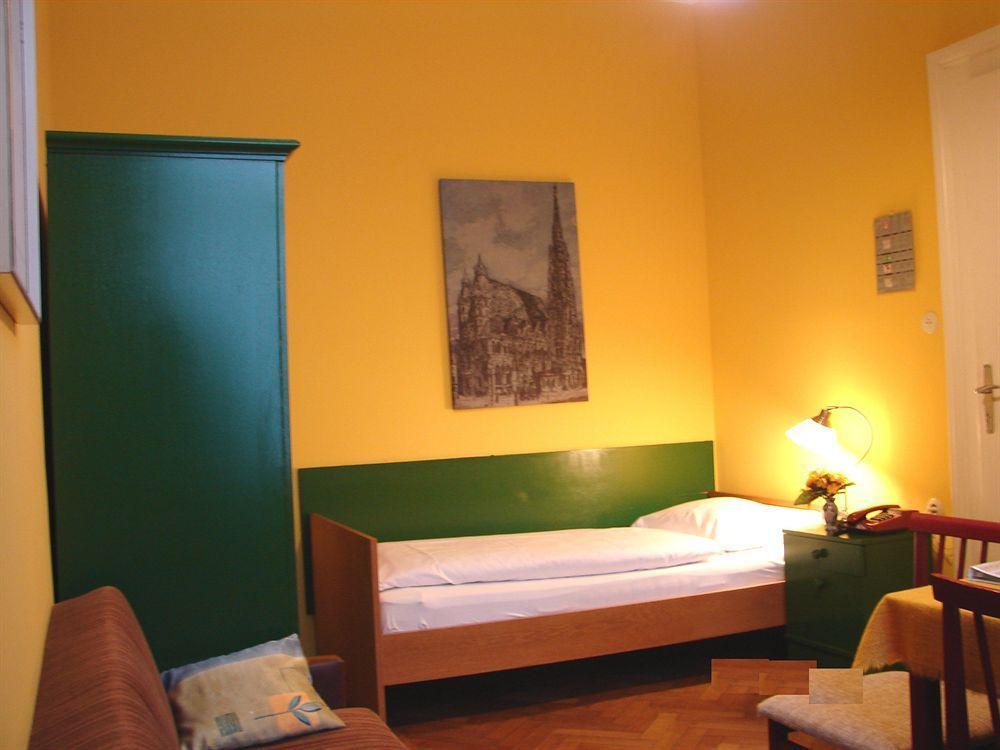 Lehrerhaus Hotel 2*
