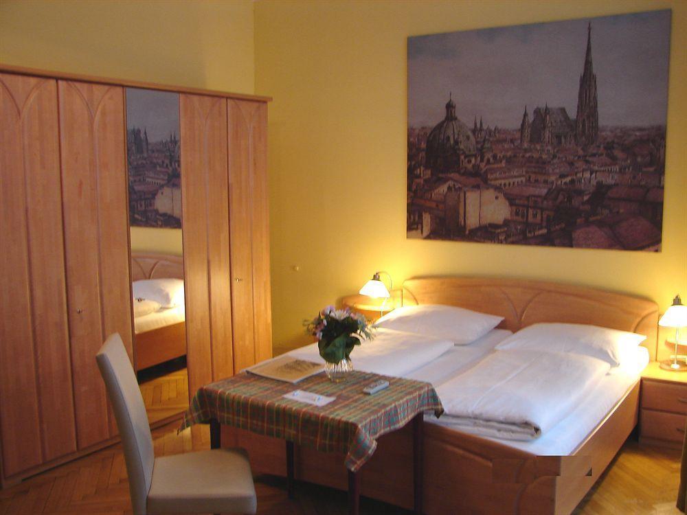Hotel Lehrerhaus 2*