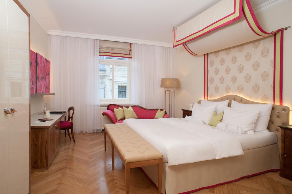 Hotel Kaiserhof 4*