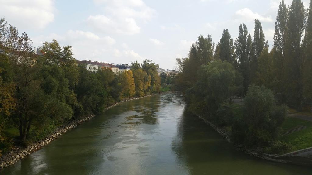 Apartment Goldfisch Am Donaukanal Vienna