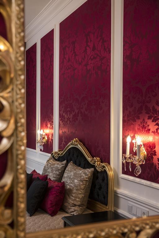 Schloss Schoenbrunn Grand Suite