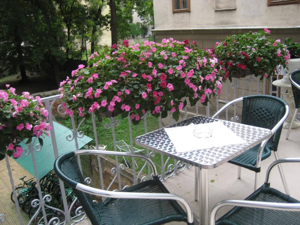 Hotel Pension Ani-Falstaff 3*
