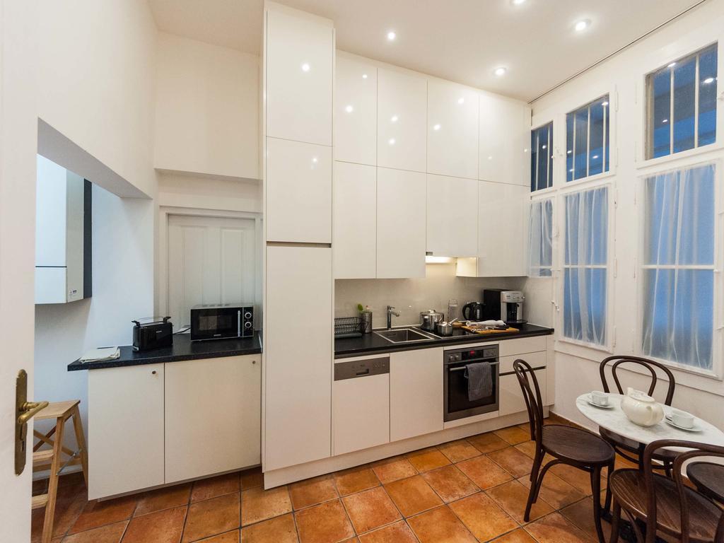 Apartment Elegant