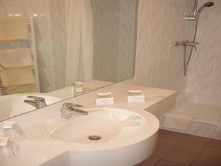 Continental Hotel-pension Bed & Breakfast