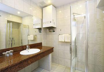 Continental Hotel-pension Bed & Breakfast 4*