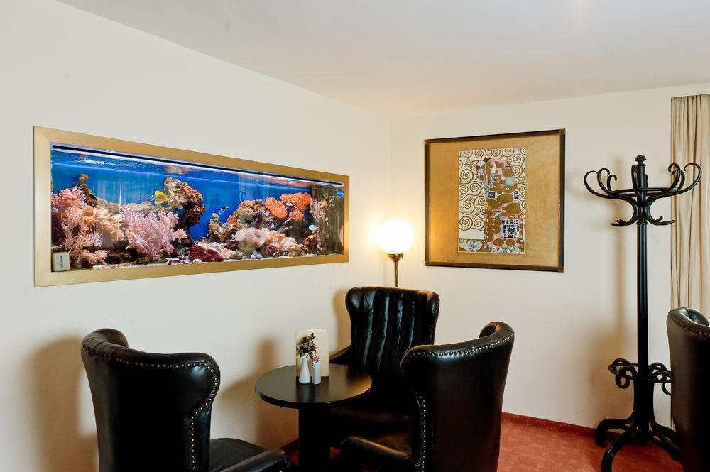 Johann Strauss 4* Vienna