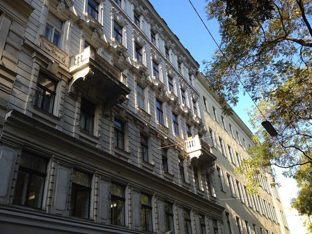 Smart Urban Apartment