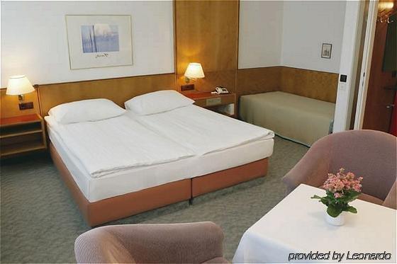 Ekazent Schoenbrunn Hotel Vienna
