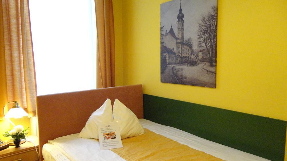 Lehrerhaus Hotel Viena